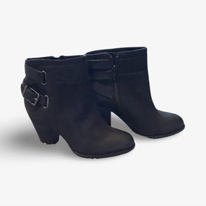 BOGO FREE Gianni Bini boots size 8M black